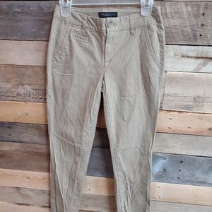 Aeropostale Size 0 Short Women's Khaki Skinny Pants 2 Pocket